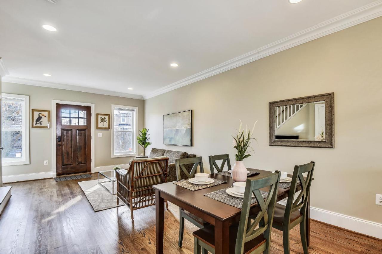 Edgewood Guesthouse Apartment Unit Washington Bagian luar foto